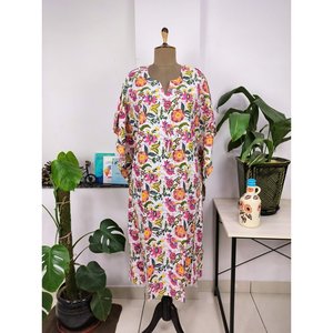 Boho-Stil Indische Handbedruckte <b>Kaftan</b>-Kleid Weisse Und Rosa Blumenblten Atmungsaktiver Und Leichter Swimsuit Cover Ups - Product Image 1