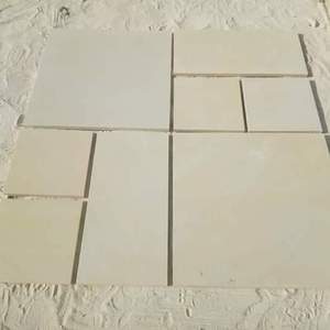 Azulejos de arenisca de superficie pulida amarilla menta Gwalior 60cm X 60cm para proyectos de villas de hoteles otros tamaños disponibles bajo petición - Product Image 1