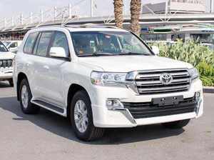 Toyota Land Cruiser GXR V6 4.0L Essence SUV Blanc Transmission Automatique d'Occasion en Excellent État - Product Image 6