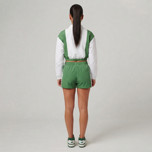 Ensemble de sport pour femme OEM, coupe-vent léger et oversize à col, avec short et veste zippée quart de tour, pour activités de plein air - Product Image 5