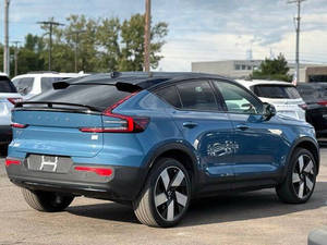 รถยนต์ Volvo C40 Recharge Pure Electric P8 ปี 2022 สภาพดีเยี่ยม - Product Image 3
