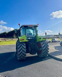 Tractor Agrícola Claas Ares 657 ATZ 75HP del 2006 con Motor y Caja de Cambios - Product Image 6