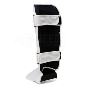 Espinillera de cuero PU de alta calidad para entrenamiento profesional de MMA y boxeo Patrón impreso cómodo con características de seguridad - Product Image 3