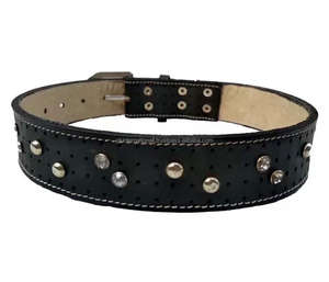 Collares para mascotas 2021 Hebilla DE SEGURIDAD Cuerda cómoda de lujo Collar de perro de cuero Correa a juego para mascotas a precio de fábrica al por mayor - Product Image 4