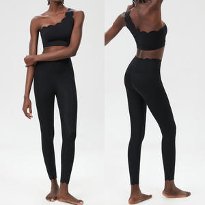 Off-shoulder Design <b>Plus</b>-<b>size</b> Running & Gym Workouts High Elasticity Two-piece Activewear <b>Set</b> for <b>women</b> <b>s</b> - Product Image 1