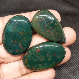 Piedra preciosa heliotrópica verde y roja de cristal de piedra de sangre natural para curar, hacer joyas - Product Image 1