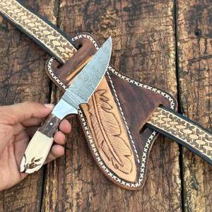 Cuchillo de Caza de Acero de Damasco de Alta Gama, Venta al por Mayor, con Mango de Madera, Forjado a Mano, Personalizado con Funda de Cuero - Product Image 1