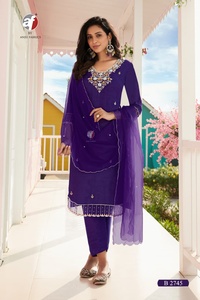 Nouveau Designer Dola Silk With Hand Work Kurti Pant And Dupatta Fabricant et fournisseur de Surat à bas prix - Product Image 3