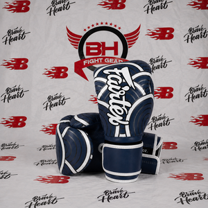 Guantes de Boxeo Brave Heart Azules y Blancos con Estampado por Sublimación, Cierre de Velcro, Equipo de Artes Marciales para Adultos - Product Image 6