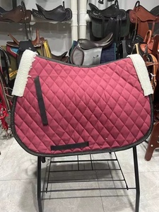 Usine OEM de haute qualité tissu satiné équestre matelassé anglais équitation dressage cheval tapis de selle avec logo - Product Image 2