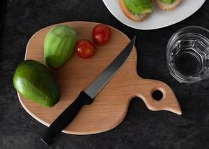 Planches à découper en bois personnalisées en forme de pomme avec logo personnalisé pour la préparation des aliments en cuisine - Product Image 2