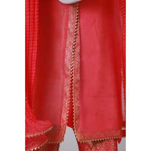 Vestidos Elegantes con Diseño Floral Brillante y Vibrante - Product Image 3