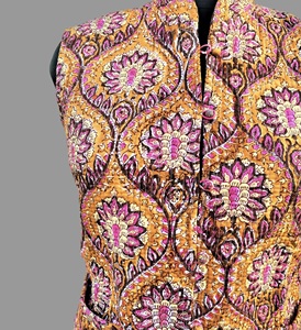 Chaqueta con estampado de bloques florales, chaquetas indias hechas a mano Vintage bohemias para mujer, ropa informal de invierno sin mangas, el mejor regalo para ella - Product Image 3