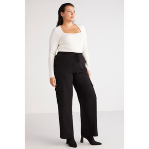 ETHIQUET Aadabb Blus Wanita Ukuran Besar Slim Fit Slim Cut Body-Hugging Kerah Kotak Lengan Panjang Ukuran Besar - Product Image 6
