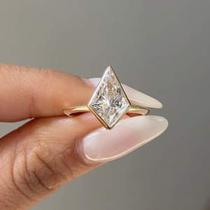 Anillo de boda de moissanita de 2,25 quilates de lujo exclusivo en oro blanco/amarillo/rosa de 10K en precio al por mayor más barato - Product Image 3