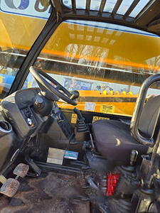 2017 510-56 S Construction Used Telehandler Ready for Wholesale Distribution - Product Image 5