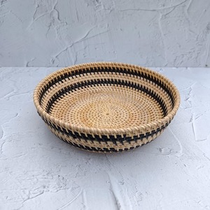 Plateau en rotin tissé à la main avec art de la coquillage, artisanat rond, vaisselle, cadeau de Noël et décoration d'intérieur - Product Image 6