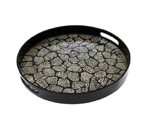 Magnifique plateau rond artisanal en bois foncé avec incrustation de nacre, plateau à chocolats, plateau à dessert en bois de couleur marron, plateau à collations - Product Image 6