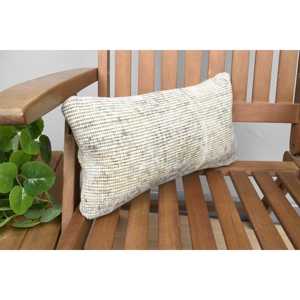 Beige laine Kantha Patchwork oreiller 8x16 pouces rustique Vintage brodé jeter oreiller Portable noël voiture décor Premium Style - Product Image 2