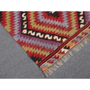 พรมตุรกีขนาดเล็ก, พรมวินเทจขนาด 2x3.3 ฟุต, พรมขนสัตว์ลายทางสีแดง - Product Image 5