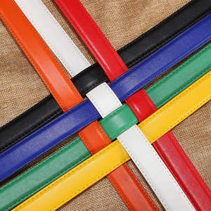 Cinturón de cuero genuino Nueva moda Simple Love Hollow-Out Hebilla Cinturón Corazones Decoración Cinturón de cuero real al por mayor - Product Image 6