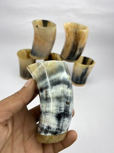 Mini chupito de cuerno vikingo para Feria Renacentista y cosplay Vaso de chupito de cuerno para beber de estilo nórdico auténtico con logotipo - Product Image 5