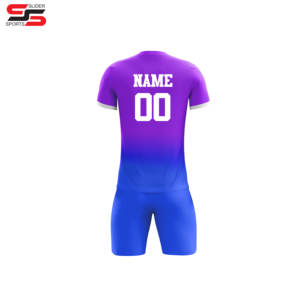 Vente en gros d'uniformes de football avec motifs urbains et couleurs Uniformes de football personnalisables avec des motifs et des motifs inspirés de la nature - Product Image 6