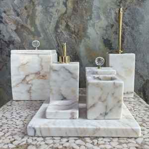 Kit de accesorios de baño de resina texturizada - Product Image 2