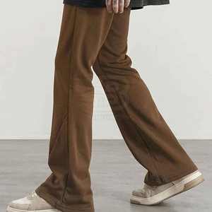 Pantalon de survêtement évasé d'extérieur avec logo personnalisé de haute qualité pour hommes Style décontracté avec service OEM Prix le plus élevé à vendre - Product Image 3