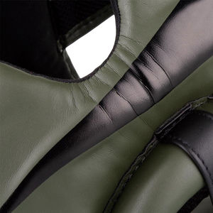 Protège-tête de boxe en cuir PU doré pour le kickboxing et les arts martiaux - Protecteur et durable - Product Image 6