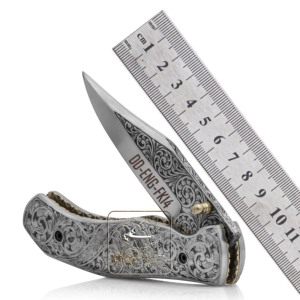 Navajas plegables de bolsillo grabadas a mano, hoja de acero inoxidable con patrones florales grabados, con opciones personalizadas - Product Image 6