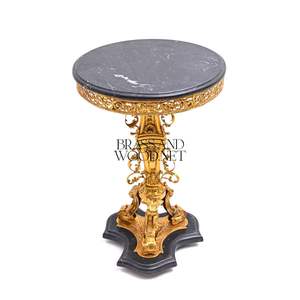 Table d'appoint ronde de luxe avec plateau en marbre noir de qualité supérieure et base en laiton doré moulé à la main pour la décoration de palais - Product Image 1