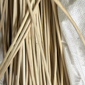 Noyaux de rotin en gros du Vietnam pour arrangements floraux, favorisant l'artisanat créatif DIY avec des fibres de rotin légères et flexibles - Product Image 3