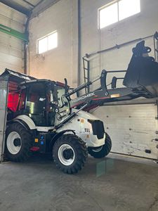 Miniexcavadora Diésel Hidromek HMK 102B con Motor Kohler y Bomba Huade - Product Image 2