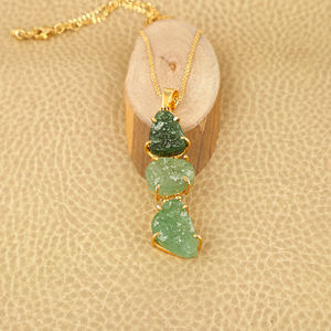 Collier pendentif en quartz vert fraise naturel brut de haute qualité, serti à griffes, plaqué or 18 carats, bijoux en gros - Product Image 4