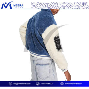 Chaqueta de Sherpa pesada clásica para Hombre | Ropa lista para clima frío | Forro interior de lana suave | Diseño duradero y resistente para senderismo - Product Image 3