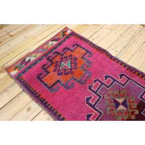 Alfombra Turca Vintage de 3x11.9 pies, Alfombra Marroquí Roja y Azul - Product Image 4