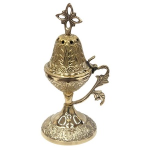 Quemador de Incienso Dorado Decorativo Hecho a Mano de Calidad Sostenible para Uso en el Hogar y Hoteles, Quemador de Incienso de Mesa - Product Image 1