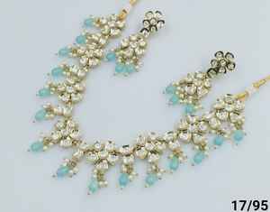 Fleur élégant Kundan & Drop indien fantaisie traditionnel et ton or Kundan perle collier ras du cou ensemble avec ensemble de boucles d'oreilles assorties femmes - Product Image 3