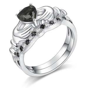Ensemble de bagues Claddagh classiques en argent sterling Jeulia avec zircon, cristal, grenat, émeraude et perle - Product Image 2