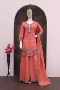 Kurti Plazzo en soie Simar romain lourd élégant avec un style moderne Dupatta pour une tenue de fête - Product Image 5