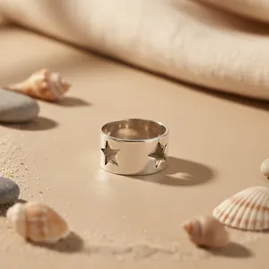 Bague en argent 925 avec découpe en forme d'étoile, minimaliste, simple, unisexe, à porter au quotidien - Product Image 1