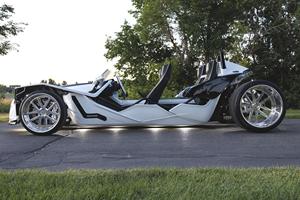 SlingshotCustom 2017 4 places 4 roues, conversion, 4400 miles, boîte manuelle 5 vitesses - Product Image 4