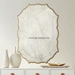 Espejo de pared de baño vintage Calidad Premium Forma cuadrada Flor Lujo Nuevo aspecto Patrón Espejo de decoración de pared al mejor precio - Product Image 1