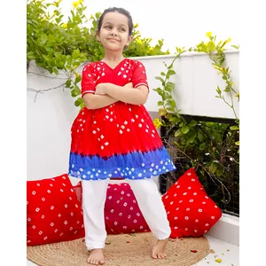 Conjunto de Kurta Bandhani Rojo, Georgette, Hermoso Vestido Pakistaní de Bollywood para Uso Étnico en Festivales, con Anarkali Salwar Kameez - Product Image 2