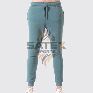 Ensemble de survêtement décontracté pour homme à capuche en coton 100% avec logo personnalisé pour l'hiver - Product Image 6