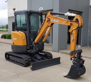 Mini-pelles 2024 CASE CX30C assez utilisées à vendre - Product Image 1