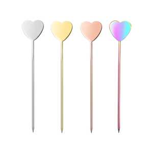 Varillas agitadoras de metal recién lanzadas Varillas giratorias de acero inoxidable Agitador de bebidas de metal con forma de corazón - Product Image 1