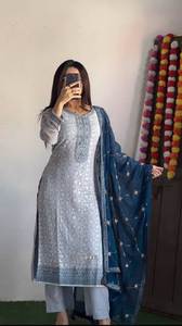 Robe Salwar Kameez prête à porter pour femmes, en tissu géorgette imitation haute qualité, nouvelle coupe droite ethnique, style indien pakistanais, mariages - Product Image 2