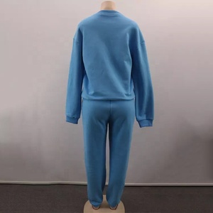 Ensemble de survêtement unisexe personnalisé avec logo, imperméable, respirant, anti-rides, brodé, 2 pièces, survêtement en polyester à capuche, tricoté - Product Image 5